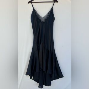 Woolsworths Satin Lace Trim High‎ Low Ruffled Hem Size 14